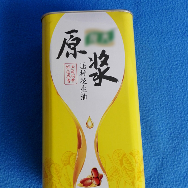 1L規(guī)格壓榨花生油鐵桶包裝